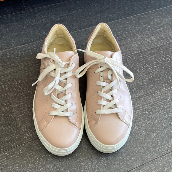 sister x soeur Shoes - Sister x Soeur sneakers